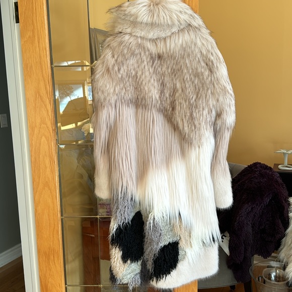 SAVE THE QUEEN WOMENS COAT - Picture 3 of 8